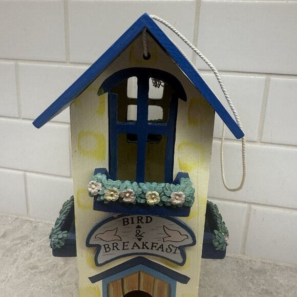 Bird and Breakfast Hand painted Wood birdhouse. 11 in x 5 in x 5 in. - Picture 3 of 8